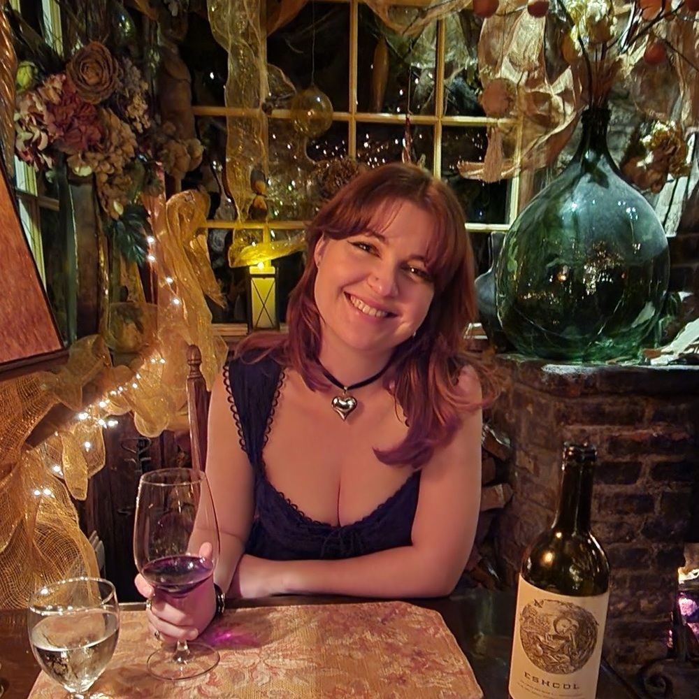 Meet your Posher, Gillian